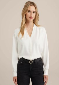 Non selezionato, white