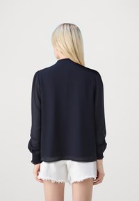 VILA VIUNA SHIRT - Bluse - navy blazer
