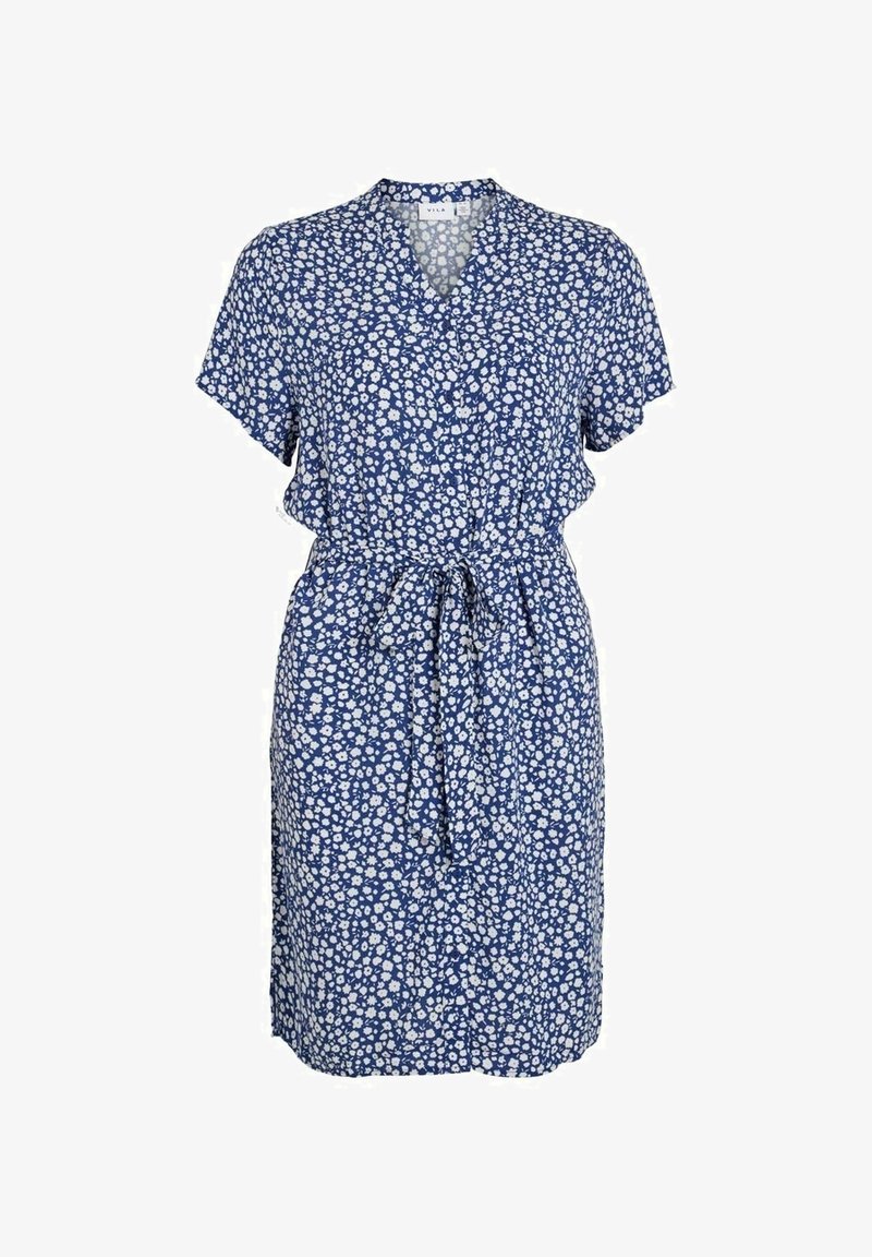 Robe bleue courte à manches courtes, longueur genou, avec petit motif floral blanc, col en V et ceinture à nouer à la taille.