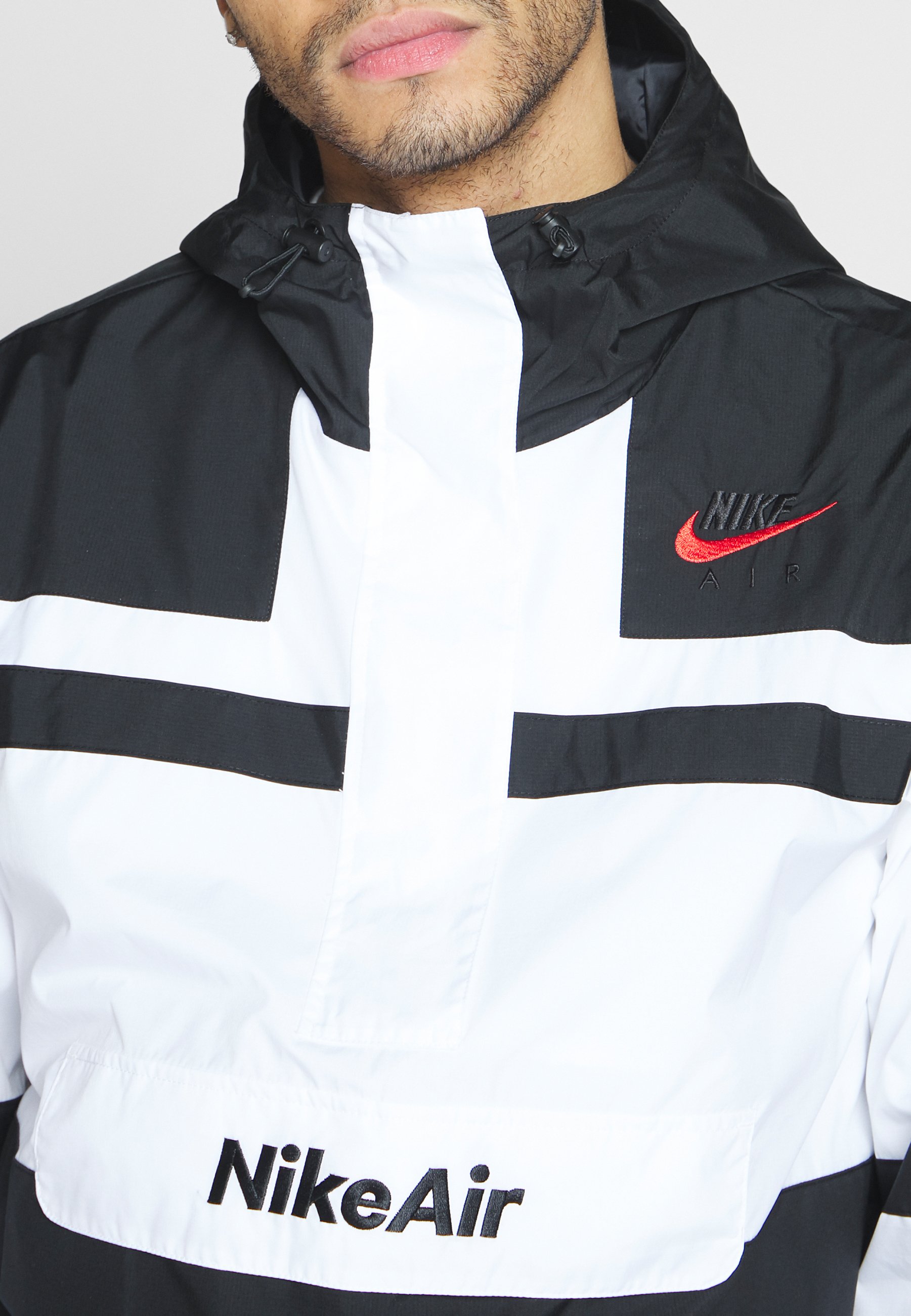 nike nsw air windbreaker