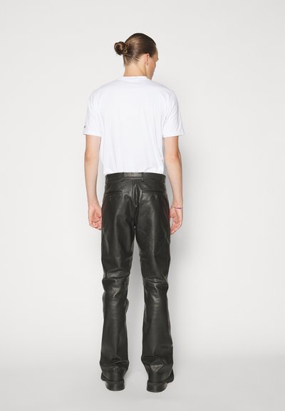 Emporio Armani EXCLUSIVE TROUSERS - Odinės kelnės - nero
