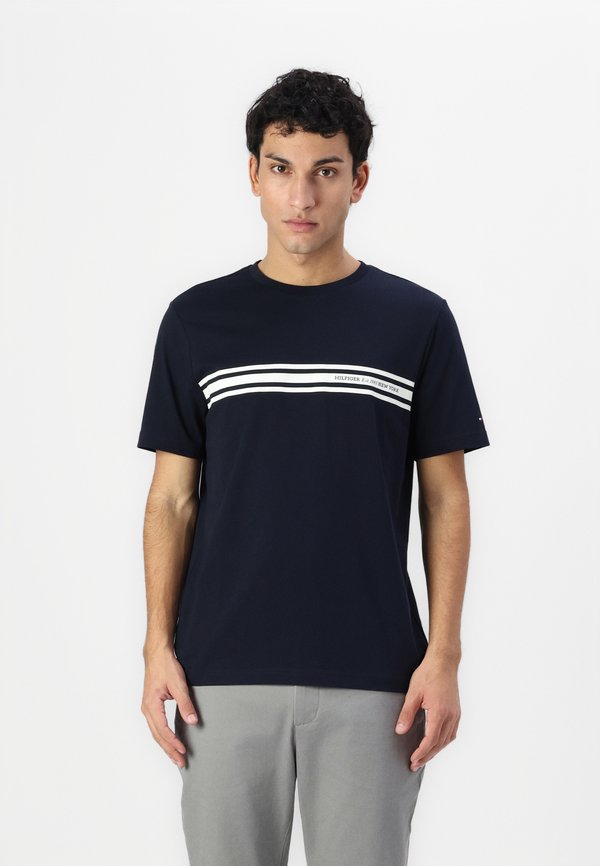 CENTRAL CHEST STRIPE TEE - Print T-shirt - desert sky