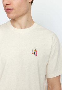 REVOLUTION T-shirt basic - offwhite