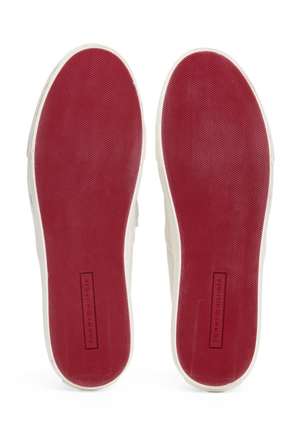 VULC LOW - Trainers - alabaster2