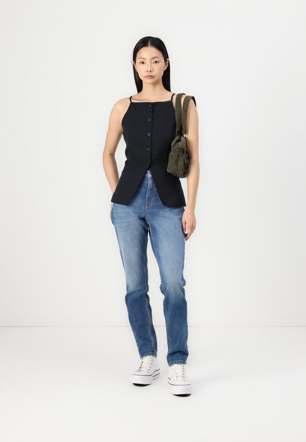 High-Neck Suiting Vest - Blouse3