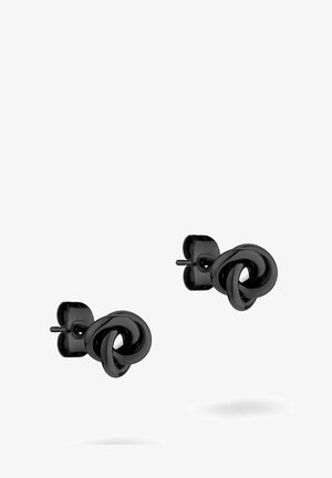 Schwarze Steckerohrringe mit einem gedrehten Knotendesign. Hergestellt aus glattem Material mit glänzender Oberfläche. Kompakte Form, dezente Details und einheitliche Farbe.