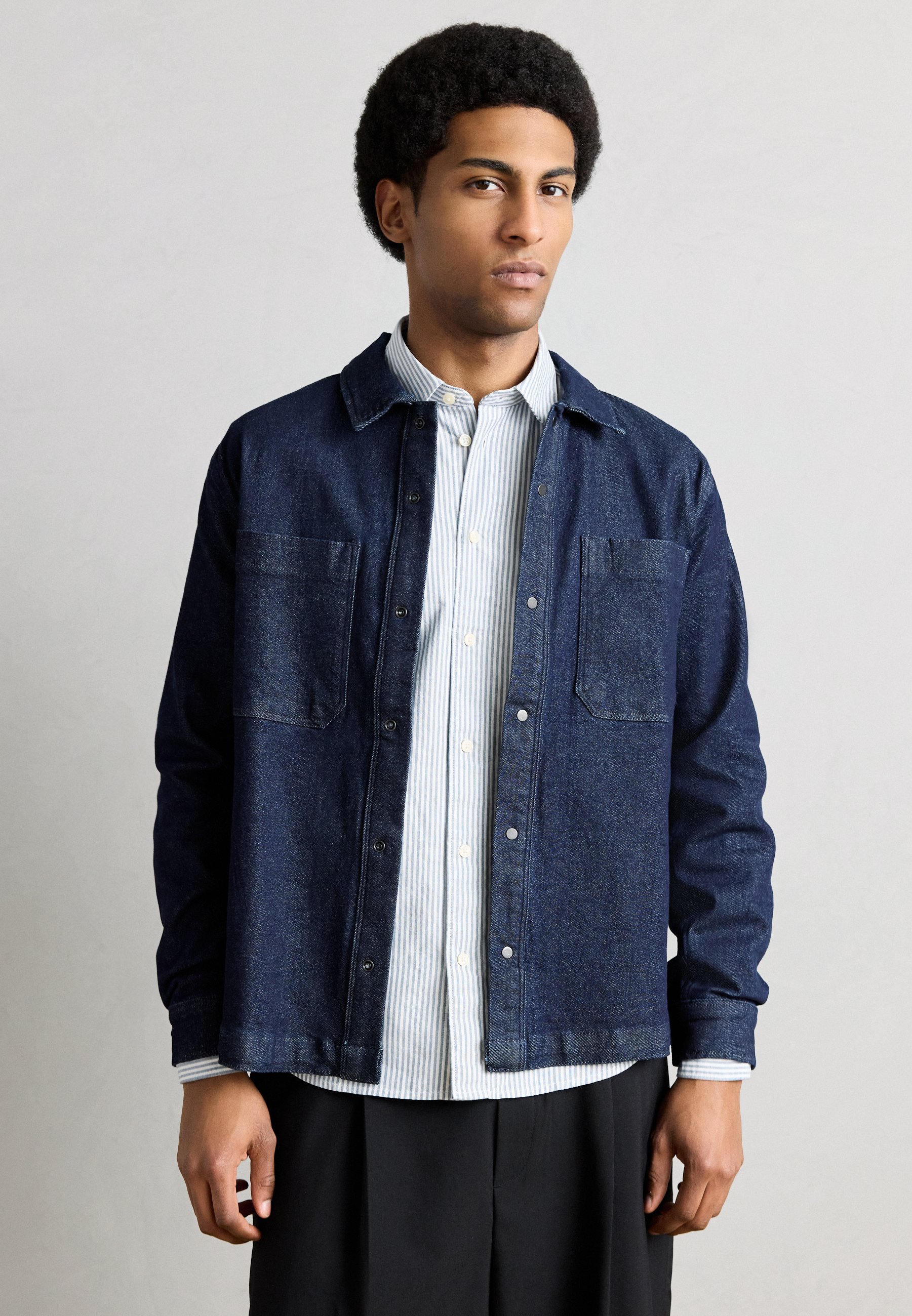 Lindbergh OVERSHIRT - Denim jacket - indigo blue/blue denim