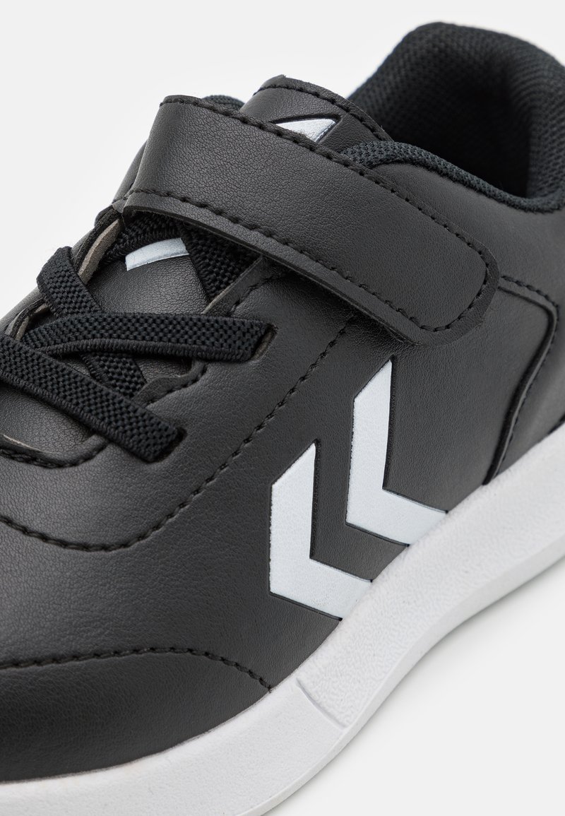 Kinder Wanderschuhe | Hummel TOP STAR INDOOR JR UNISEX Trainingsschuh black/white/schwarz - RY34109 Kinder Wanderschuhe | Hummel TOP STAR INDOOR JR UNISEX Trainingsschuh black/white/schwarz - RY34109