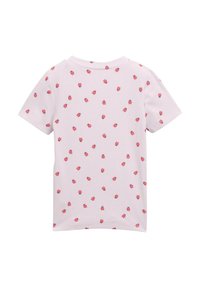 Lichtroze shirt met korte mouwen en een geribde textuur, voorzien van een verspreide bloemenprint in donkerdere roze tinten. Ronde halslijn en een relaxte pasvorm.