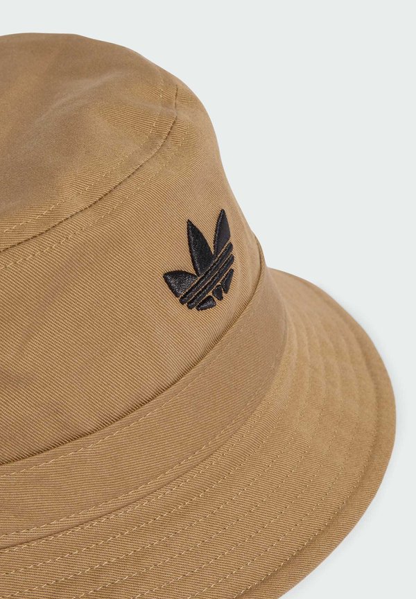 TREFOIL BUCKET  - Hat - cardboard3