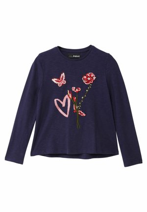 Marineblaue Langarmoberteil mit pinkem Herz, rotem Schmetterling und roter Blumenstickerei auf der Vorderseite.