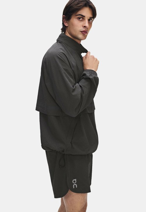 On PERFORMANCE VOLT JACKET - Running jacket - espresso — foto 6