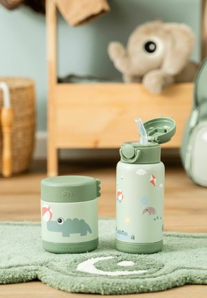 Done By Deer, INSULATED STRAW BOTTLE PLAYGROUND GREEN 340 ML UNISEX - Drikkeflasker - green