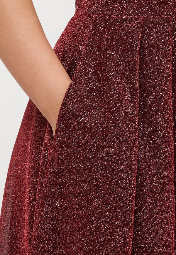 Occasion wear - berry3