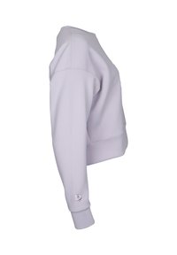 Lila kort sweatshirt i mjukt tyg, med rund halsringning, långa ärmar och diskret logotypdetalj på ärmslutet.