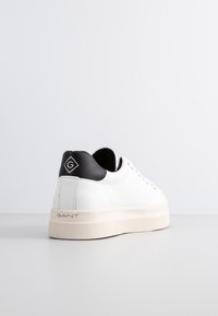 GANT AVONA - Sneaker low - wht/blk/silver