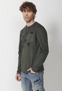 Koroshi Top dugih rukava - kaki   khaki