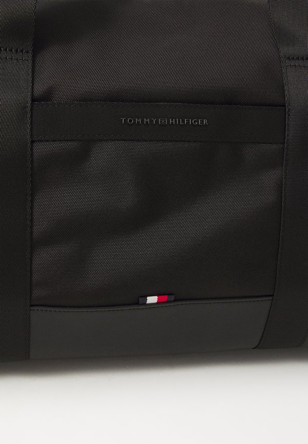 TRAVEL DUFFLE - Weekend bag3