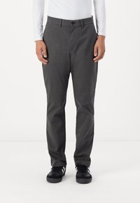 GAP SLIM PERFORMANCE STRETCH - Pantaloni chino - soft black