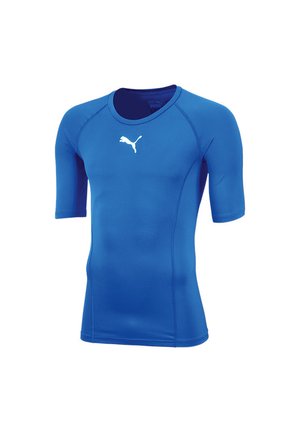Maglietta atletica blu a maniche corte realizzata in un tessuto morbido ed elasticizzato. Presenta un collo rotondo e il logo Puma bianco sul petto.