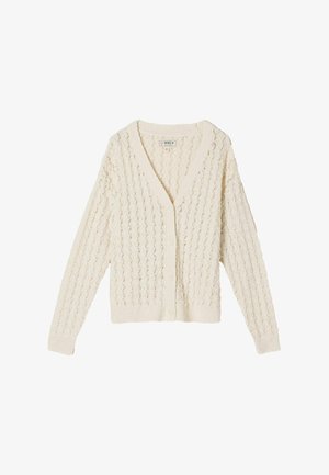 Pleteni kardigan kremaste barve z dolgimi rokavi, V-izrezom, zapiranjem na gumbe in nežnim teksturiranim vzorcem po celotni površini.