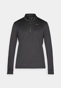 Kijelölve, night forest/black/olive flak