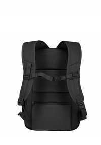 Zaino nero con schiena in rete imbottita, spallacci regolabili, tasca frontale con zip e texture del tessuto resistente. Design semplice ed ergonomico.