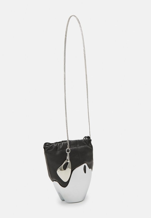 BUCKET BAG - Handbag3