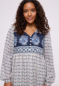 Noa Noa ALOUETTENN - Denné šaty - print offwhite blue