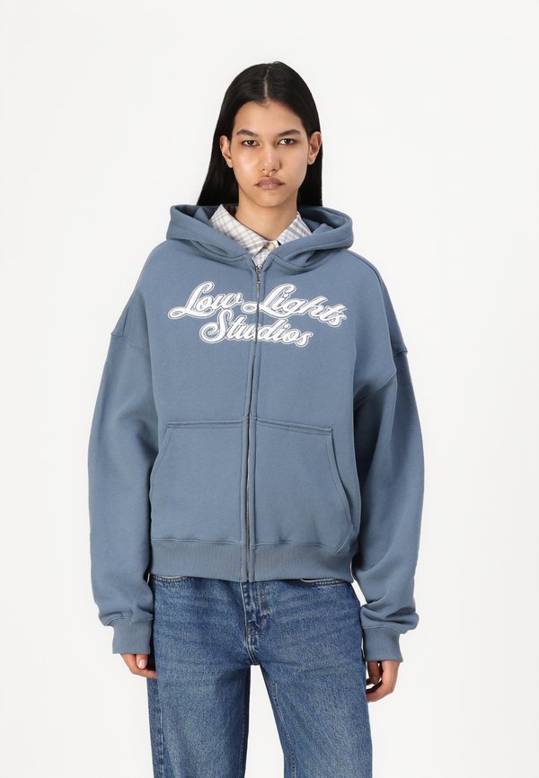 SHUTTER WOMAN ZIPPER - Kapuzenpullover