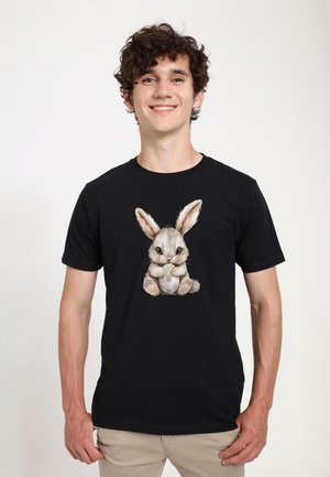 Henry Tiger, F4NT4STIC CUTE EASTER BUNNY HOLDING EGG - Print T-shirt - black