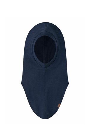 Marineblauwe geribde stoffen bivakmuts met een grote opening voor het gezicht en een klein bruin label aan de onderzijde.