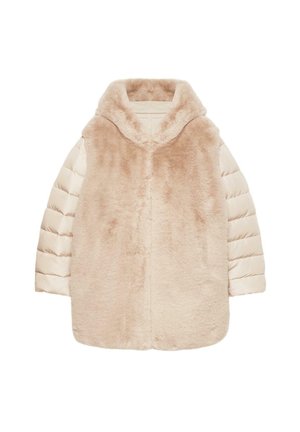 Beige pufferjack met een capuchon, gevoerd met nepbontrand. Heeft een mix van zachte en gladde texturen, een oversized silhouet en korte, geplooide mouwen.