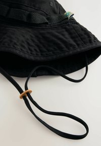 Next BOONIE - Klobouk - black