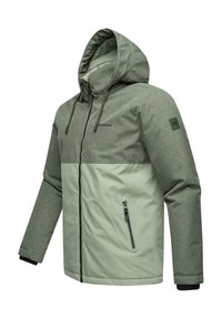 Svetlo zelena jakna s kapuco, ki ima žep z zadrgo, teksturiran zgornji del, gladko spodnje blago in črne detajle na manšetah.