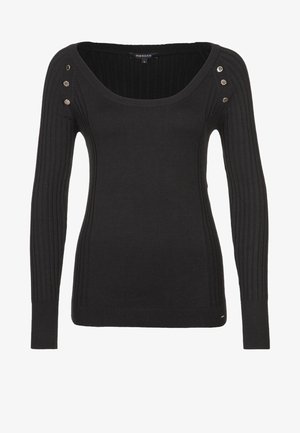 Pull en maille côtelée noire avec un large décolleté, des manches longues et trois boutons argentés sur l'épaule. Texture douce et silhouette ajustée.