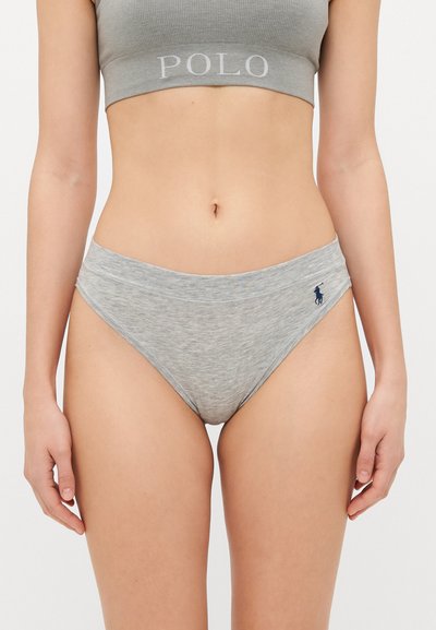 Bikini grigio in cotone con una texture liscia, caratterizzato da una fascia larga in vita e un piccolo logo blu scuro su un lato.