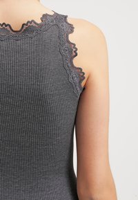 Rosemunde SILK-MIX - Top - dark grey