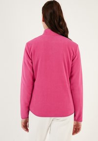 LELA HIGH COLLAR - Polárpulóver - pink