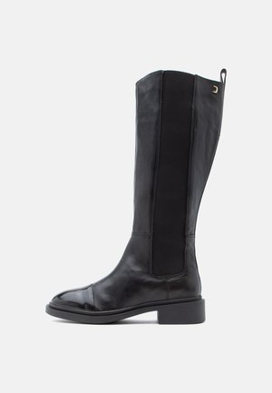 THE LOVE BOOT TOE - Cizme - black