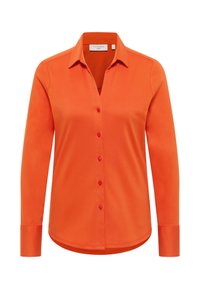Camicia arancione a maniche lunghe con bottoni, caratterizzata da un colletto a punta, patta frontale con bottoni a contrasto e orlo curvo.