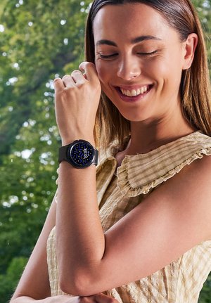 Samsung R890 GALAXY WATCH 4 CLASSIC (46MM) - Smartwatch - schwarz