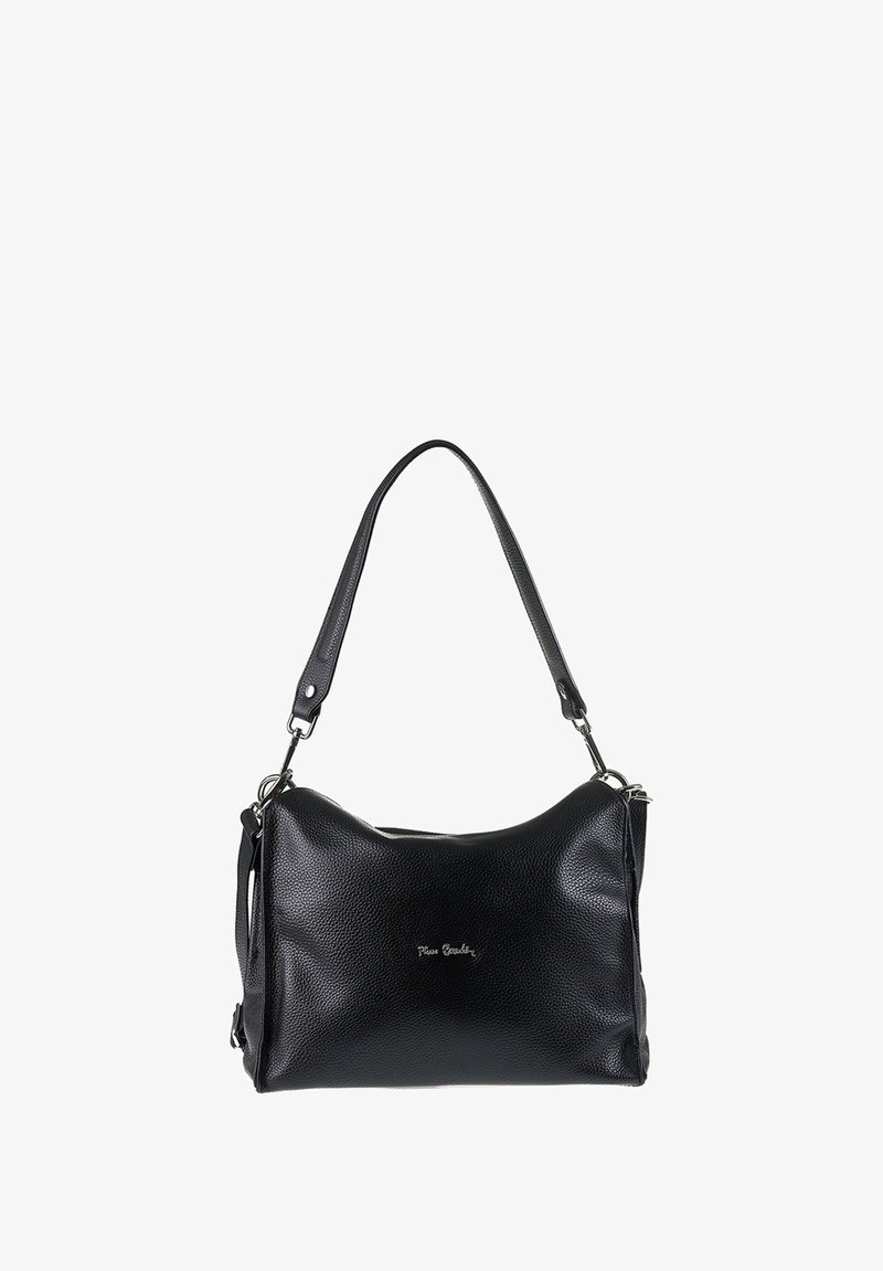 Zwarte leren schoudertas met een gestructureerde afwerking, voorzien van een enkele schouderband en zilveren hardware. Compacte vorm met gestikte details.