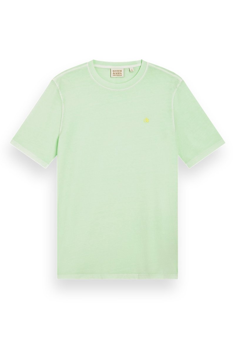 Camiseta de algodón verde claro con cuello redondo, mangas cortas y un pequeño logotipo amarillo en el pecho. Textura suave, ajuste relajado.