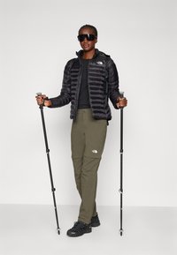 The North Face EXPLORATION STRAIGHT PANT  - Hlače za otvoreno - new taupe green