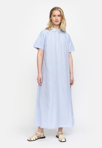 Soft Rebels ADELINE   - Nappali ruha -   mimi stripes amparo blue