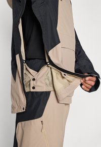 Burton LAZA fekete