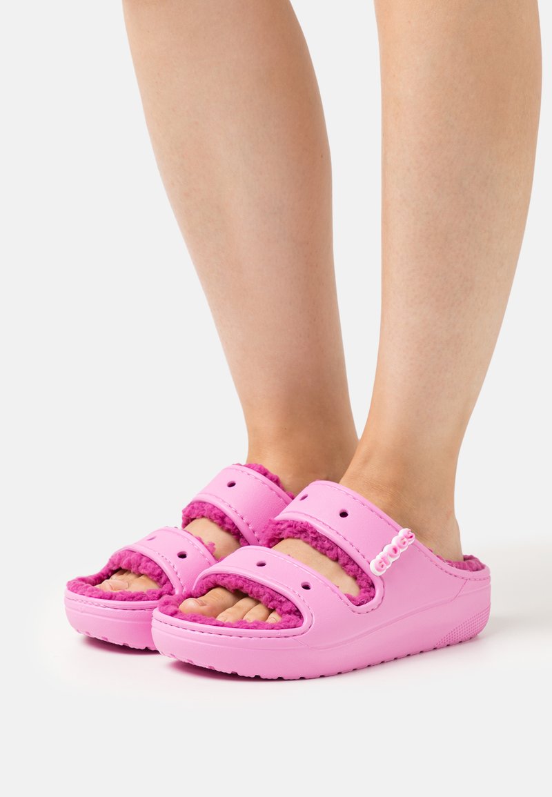 Crocs CLASSIC COZZZY Hausschuh taffy pink/pink Zalando.de