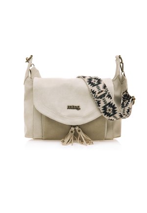 Borsa a tracolla beige chiaro con finitura testurizzata, dotata di chiusura a patta, nappine decorative e una tracolla con motivo.