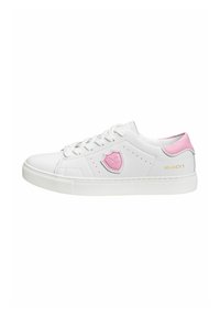 Weißer Sneaker mit rosa Akzenten, glattem synthetischem Material, runder Zehenpartie, Schnürdesign, seitlichem Logopatch und geprägtem Detail "MILANO01.1".